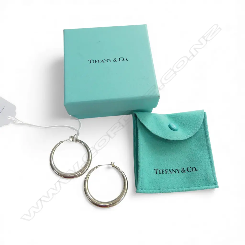 PR TIFFANY & CO STG SILVER HOOP EARRINGS in bag and box 18.63gms Image 1++