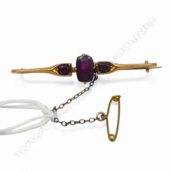 EARLY 20thC 15ct GOLD & ALMANDINE GARNET BAR BROOCH 4.44gms 
