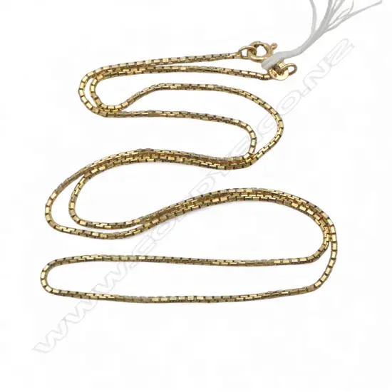 14ct YELLOW GOLD BOX LINK NECK CHAIN L.560mm 7.33gms