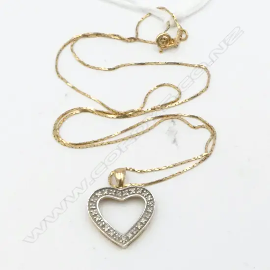 9CT DIAMOND HEART PENDANT ON 14CT NECKLACE 2.9gms