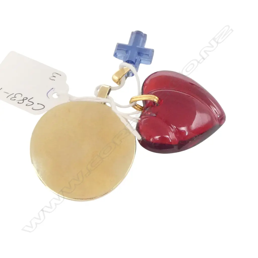 2 LALIQUE CRYSTAL PENDANTS & DYRBERG & KERN DISC PENDANT; red Lalique faulted Image 1++