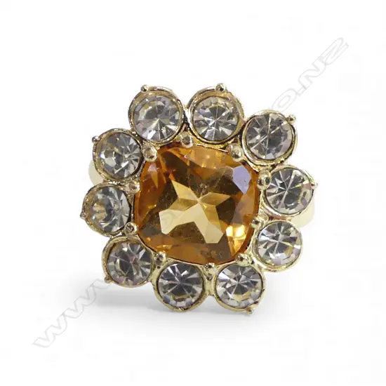 CITRINE & CZ DRESS RING, 2.73ct w AIG CERTIFICATION