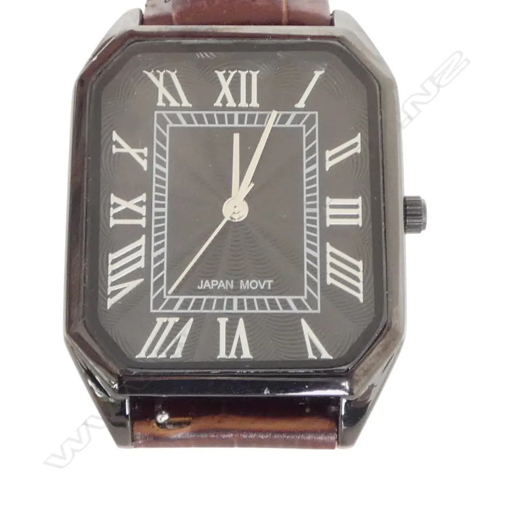 2 'MINIMAL' WRIST WATCHES, RUNNING, BOXED AS NEW Image 1++