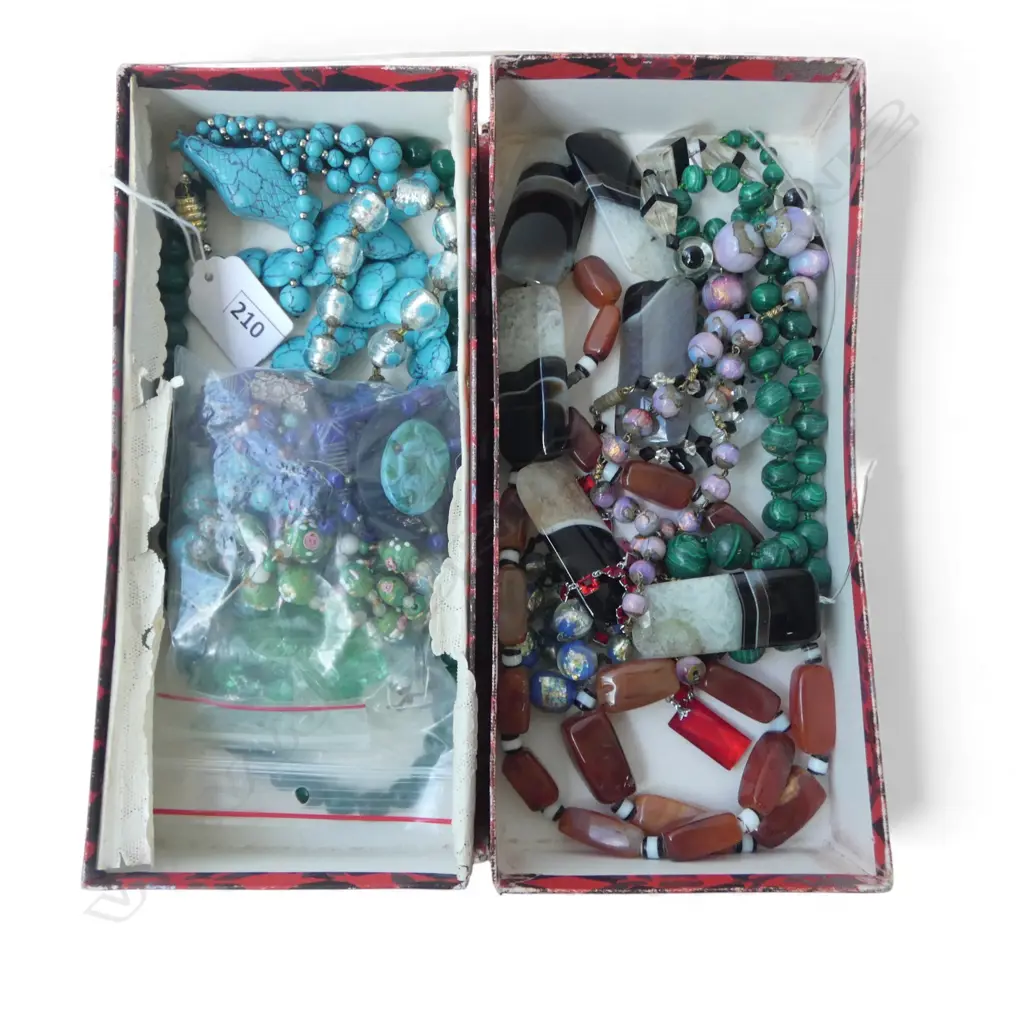 VINTAGE CHOCOLATE BOX OF VARIOUS VINTAGE BEAD NECKLACES: malachite  + agate etc. Some require clasps etc Image 1++