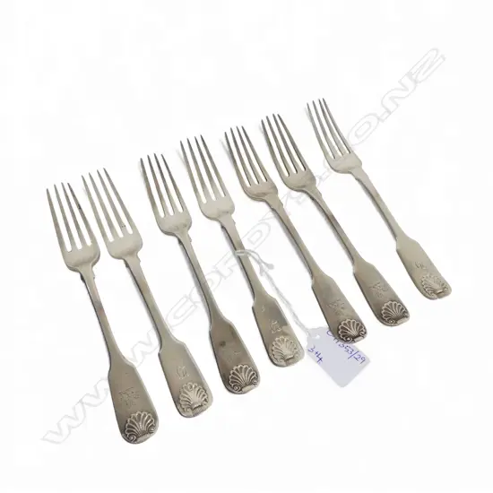 7 VICTORIAN STG SILVER FORKS (3+4) L.180mm 354gms