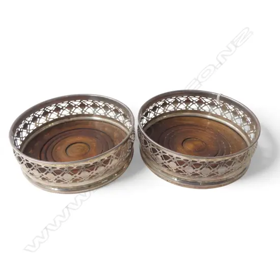 PR STG SILVER COASTERS, LONDON 1972, 130mm dia