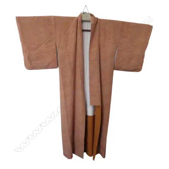 PINK PATTERNED JAPANESE KIMONO 