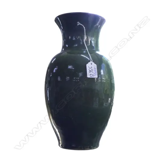 ORIENTAL GREEN GLAZED STUDIO POTTERY VASE H.310mm