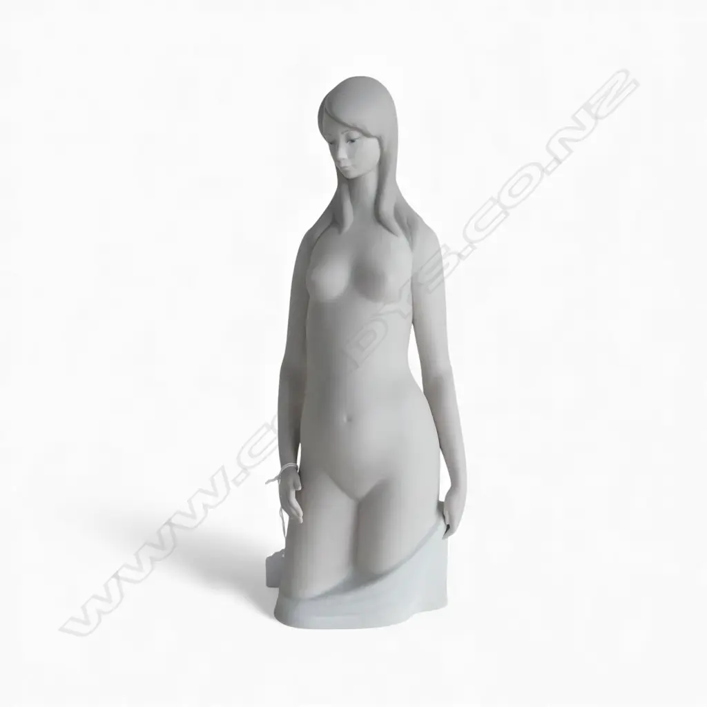 LLADRO NUDE H.320mm Image 1++