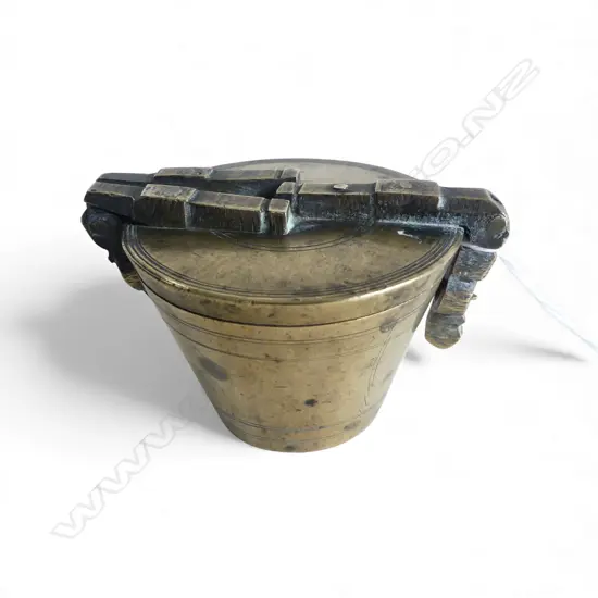 ANTIQUE NESTING CUP WEIGHTS (4 TOTAL) 55mm dia