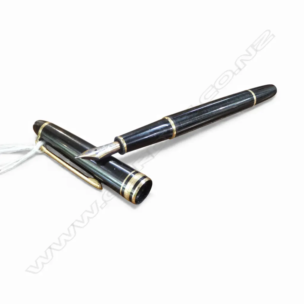 MONTBLANC MEISTERSTUCK PEN w. 14CT NIB  Image 1++