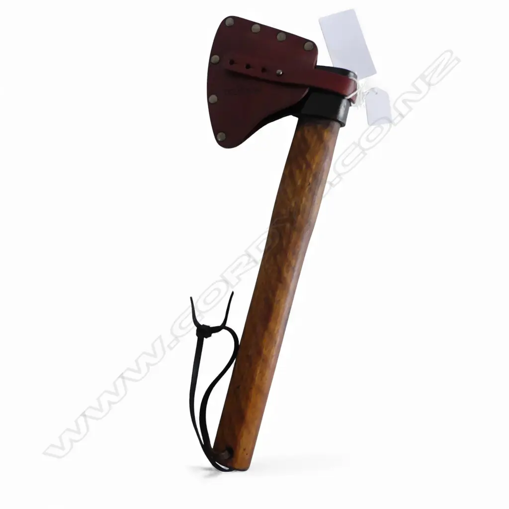 REFURBISHED VINTAGE TOMAHAWK L.400mm + LEATHER SHEATH Image 1++