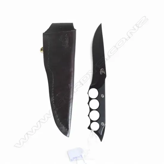 KNUCKLE KNIFE w. LEATHER SCABBARD L.300mm