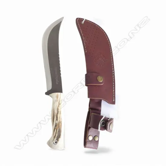 BUSHMANS BOWIE KNIFE; ANTLER HANDLE, LEATHER SHEATH L.350mm