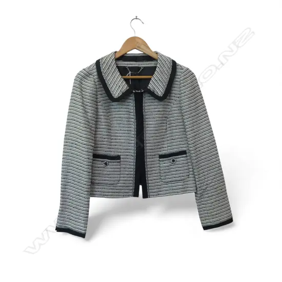 LADIES VINTAGE 'ELLE' JACKET, SIZE 8, unworn condition