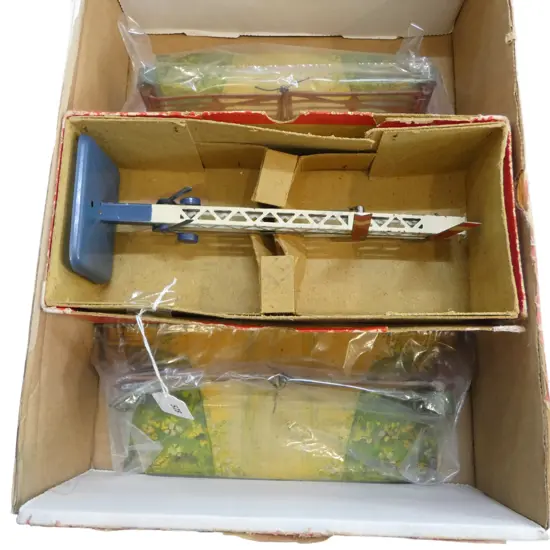 HORNBY BOXED VINTAGE SIGNAL TIN GATED RAILWAY CROSSING L340MM