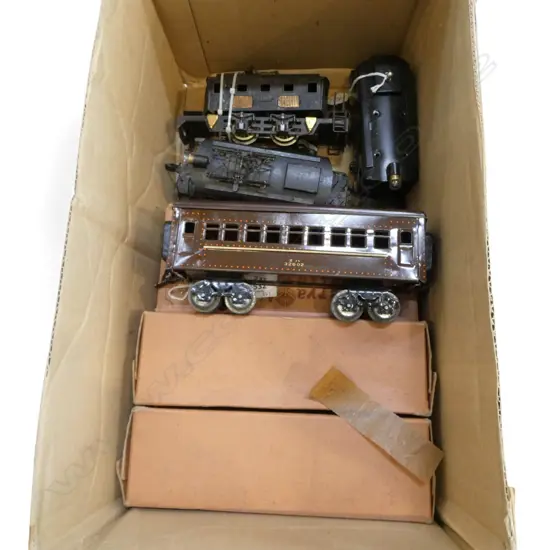 3 MINT & BOXED SEKI CARRIAGES L240 & 3 SEKI ELECTRIC ENGINES O GAUGE L200