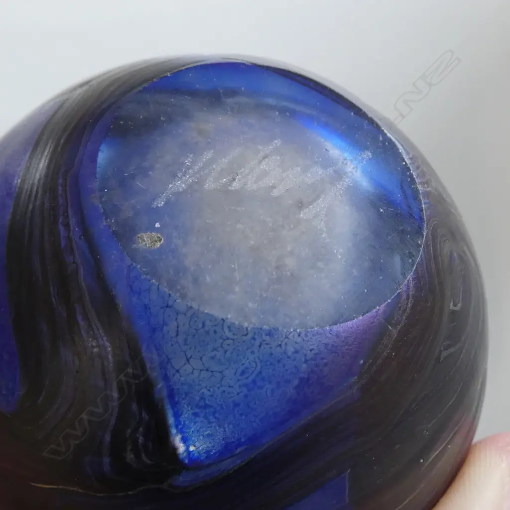 GARY NASH ART GLASE VASE H.75mm Image 1++