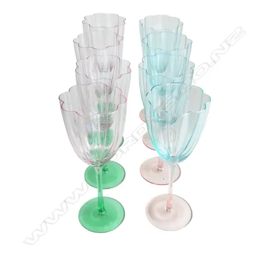 8 WINE GLASSES H.230mm