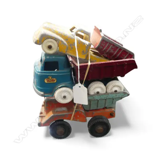 3 x FUN HO! TIP TRUCKS some wear. Longest 175mm