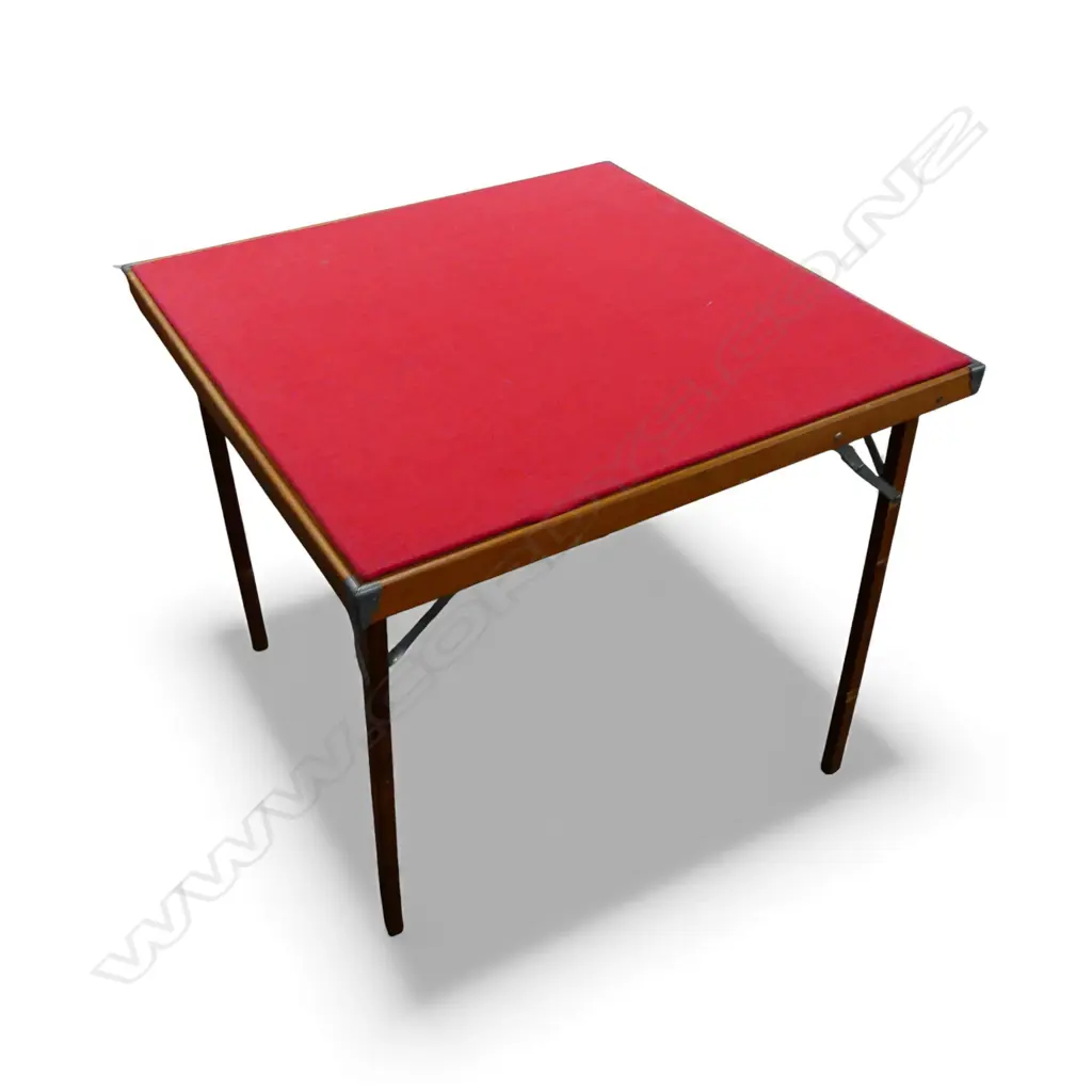 RED BAIZE FOLDING CARD TABLE 735x735mm Image 1++