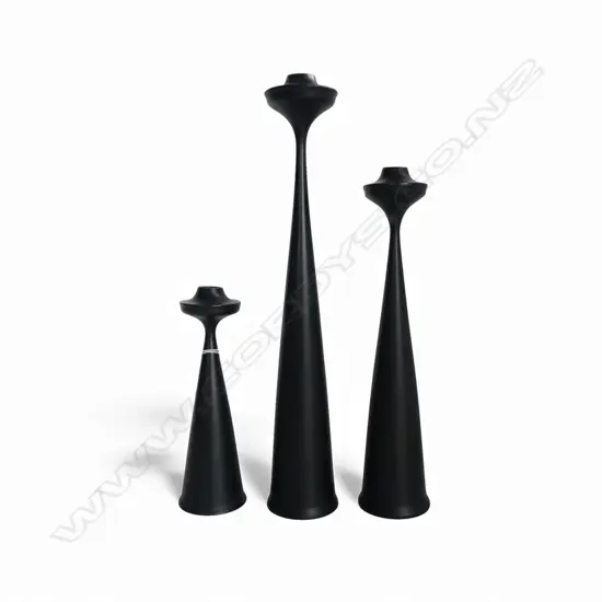 3 PCES EBONISED TURNED WOODEN CANDLESTICKS - MADE IN SWEDEN H.400mm