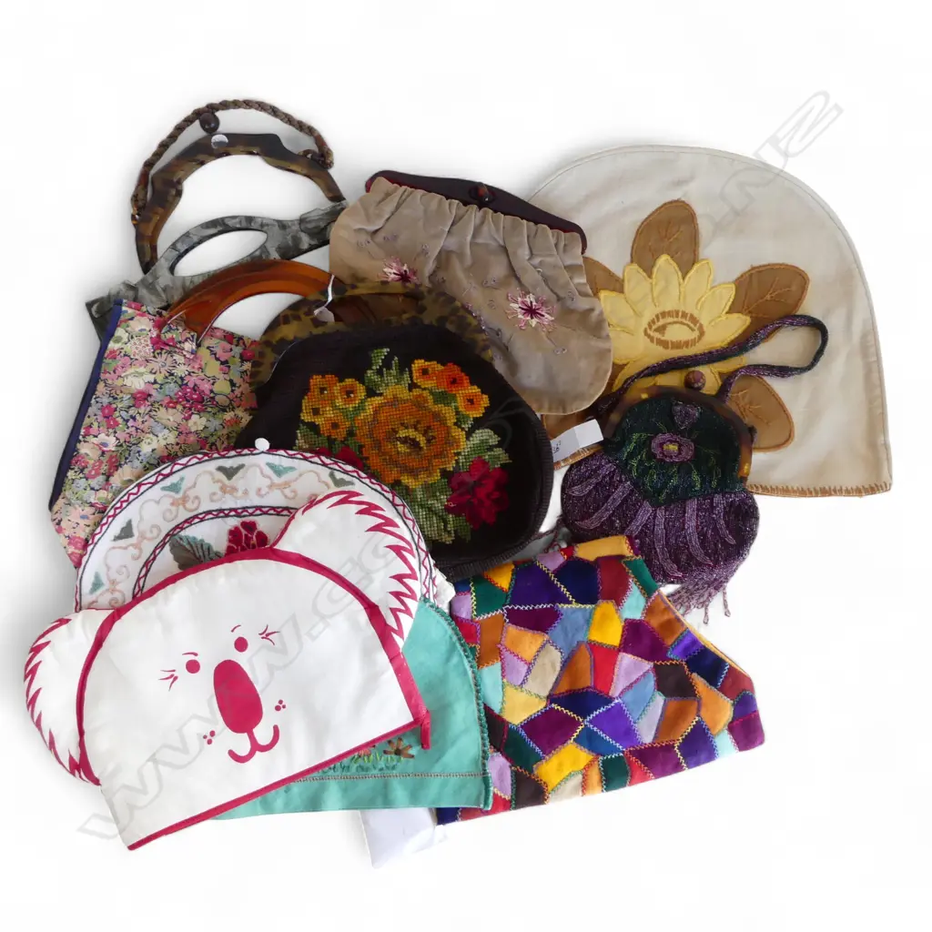 selection VINTAGE HAND & CLUTCH BAGS: 'Crazy Patchwork 1960's' + 'applique 1930's' etc Image 1++