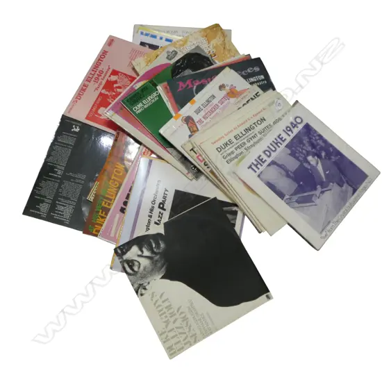 ASST JAZZ LPS DUKE ELLINGTON APPROX 32 Provenance: Ex Collection Wellington Choy