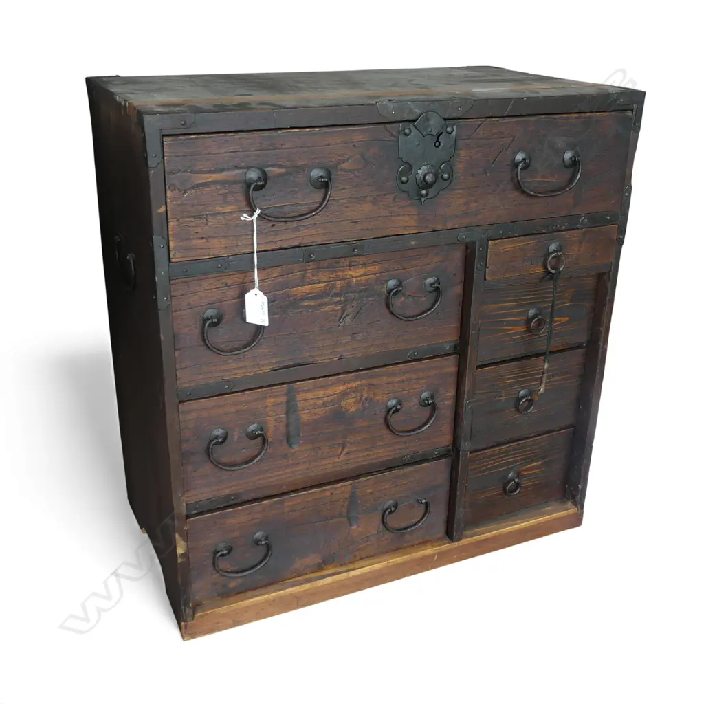 Vintage small Japanese collector's chest. late 19thC H.540mm Image 1++