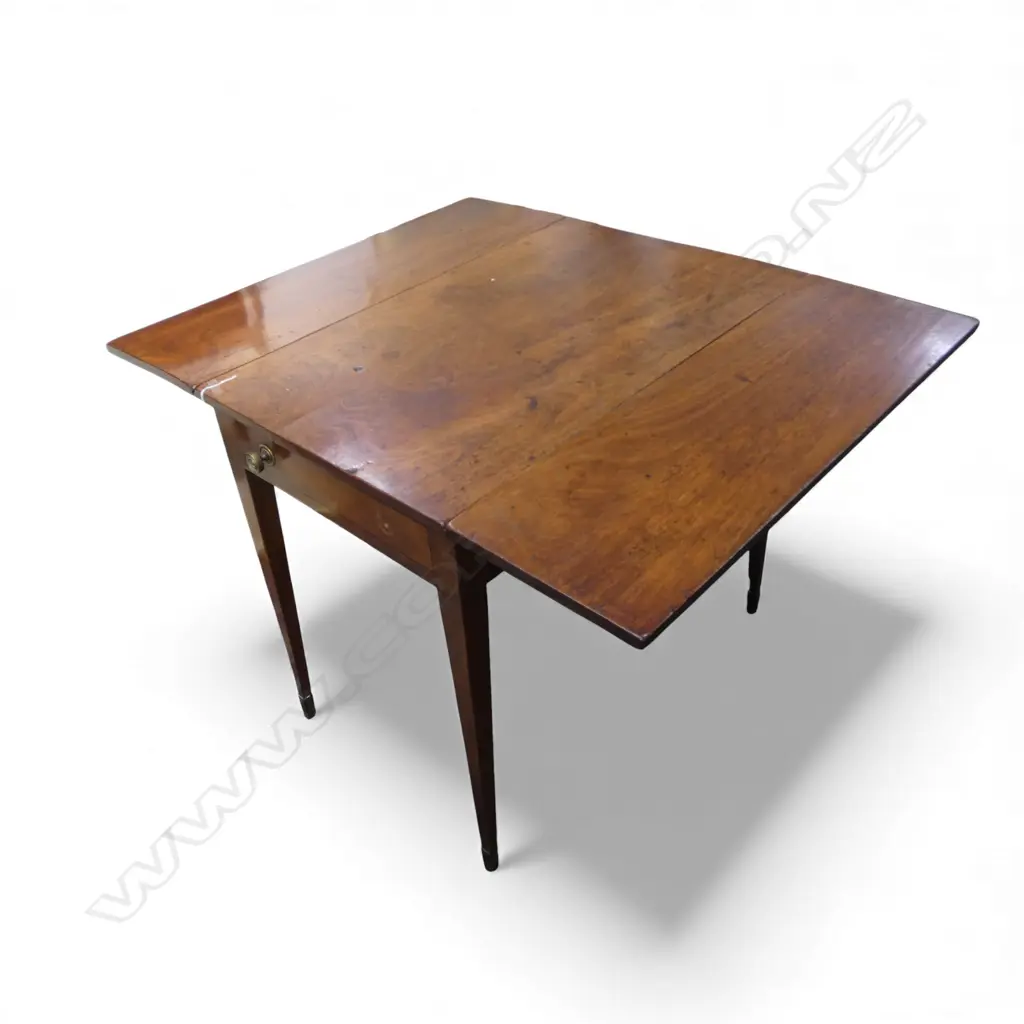 GEORGIAN MAHOGANY DROP SIDE TABLE, 1 HANDLE BROKEN IN DRAWER, 800x510x695mm Image 1++