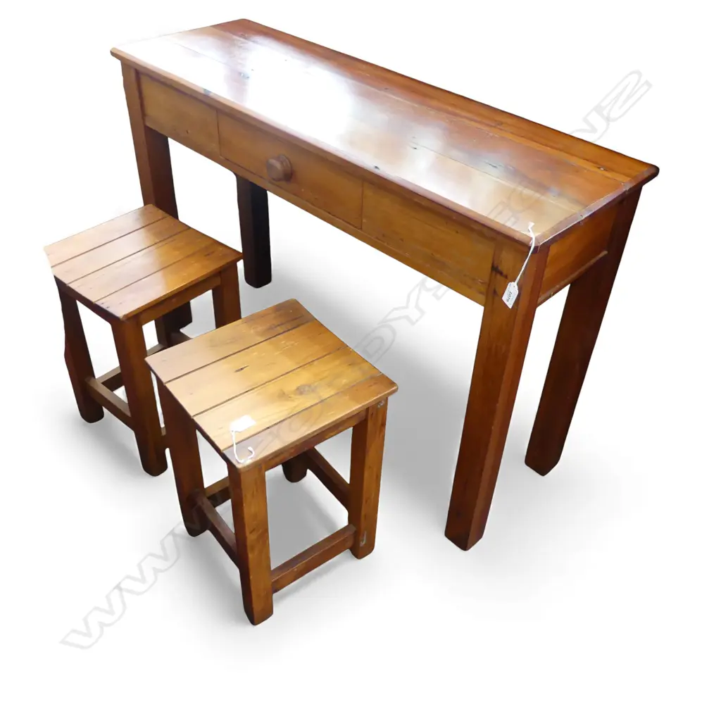 RECYCLED KAURI HALL TABLE 1100x380x740mm + PR STOOLS H.455mm Image 1++