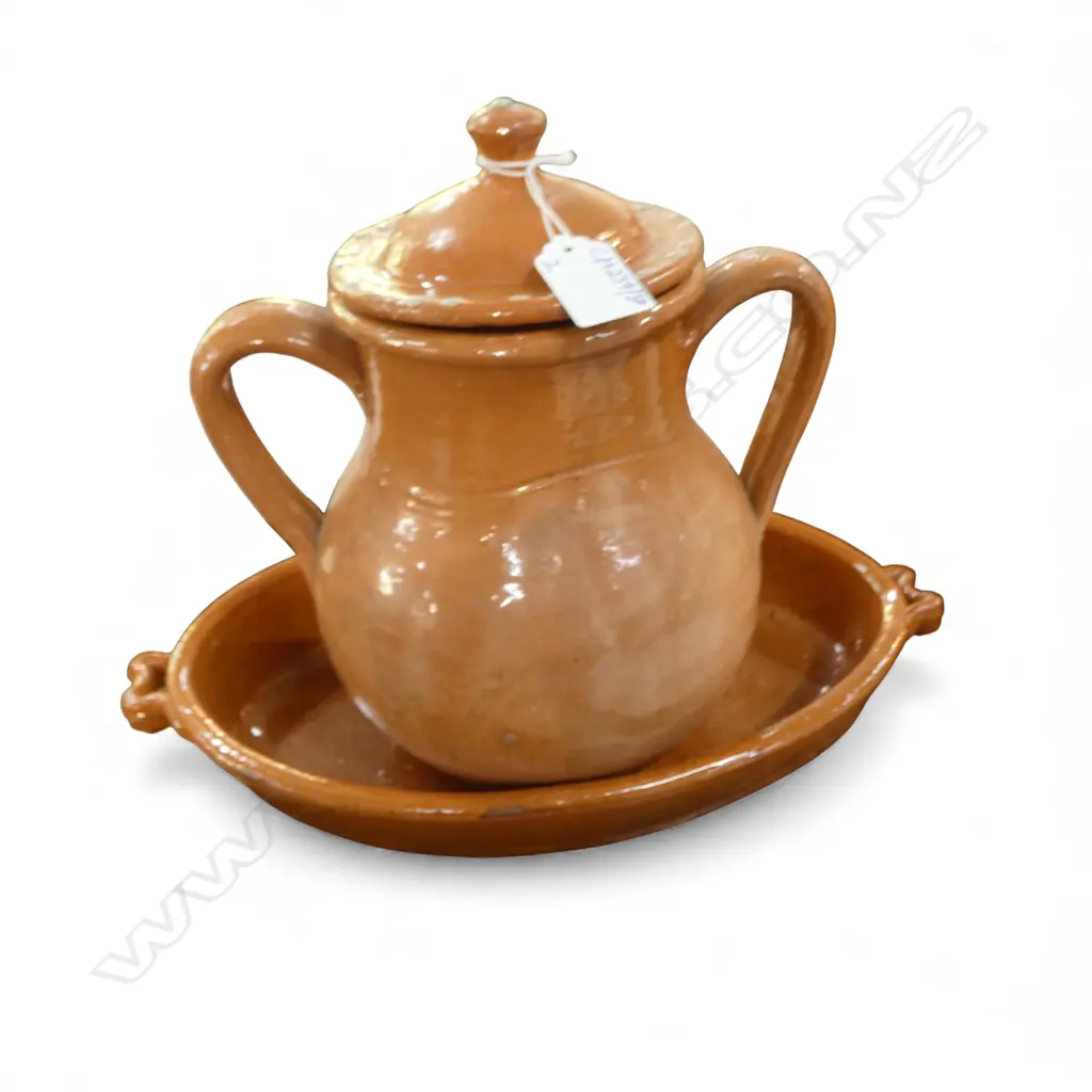 EARTHENWARE DISH W.385mm & LIDDED JAR H.260mm Image 1++