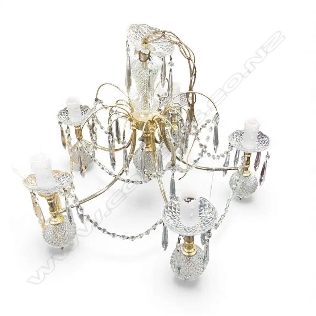 5 LIGHT CHANDELIER 600mm dia Image 1++
