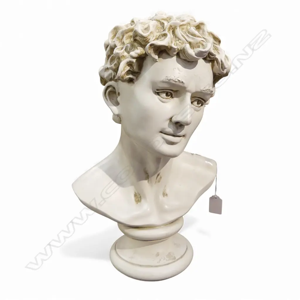 WHITE RESIN CLASSICAL BUST OF A MAN H.370mm Image 1++