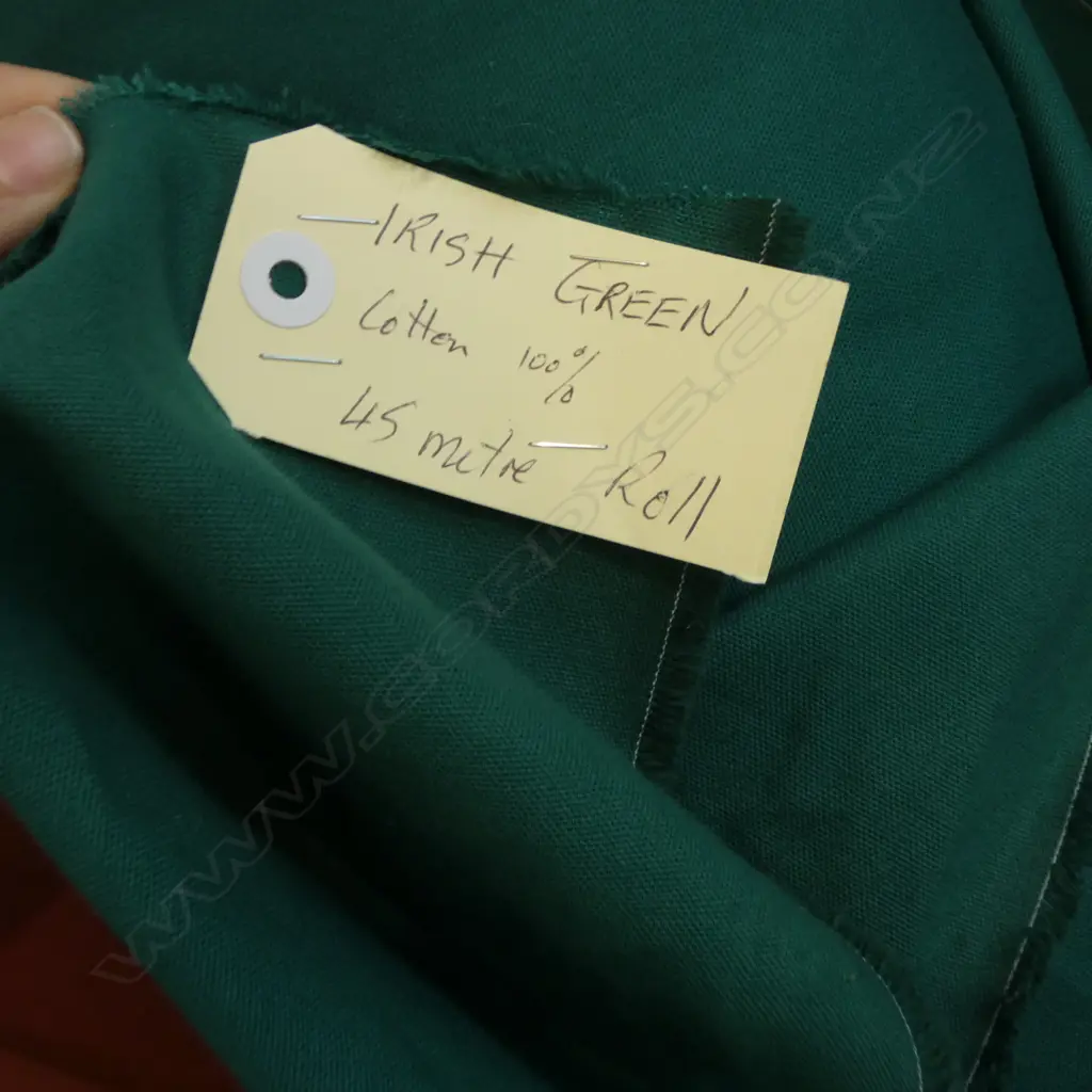 FABRIC BOLT; FOREST GREEN COTTON Image 1++