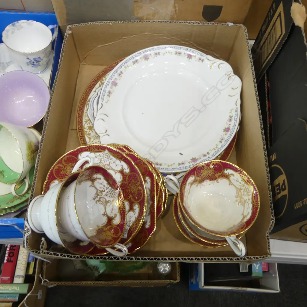 5 SHELLEY CHINA CAKE PLATES & 5 SHELLEY CHINA MATCHING CSPS Image 1++