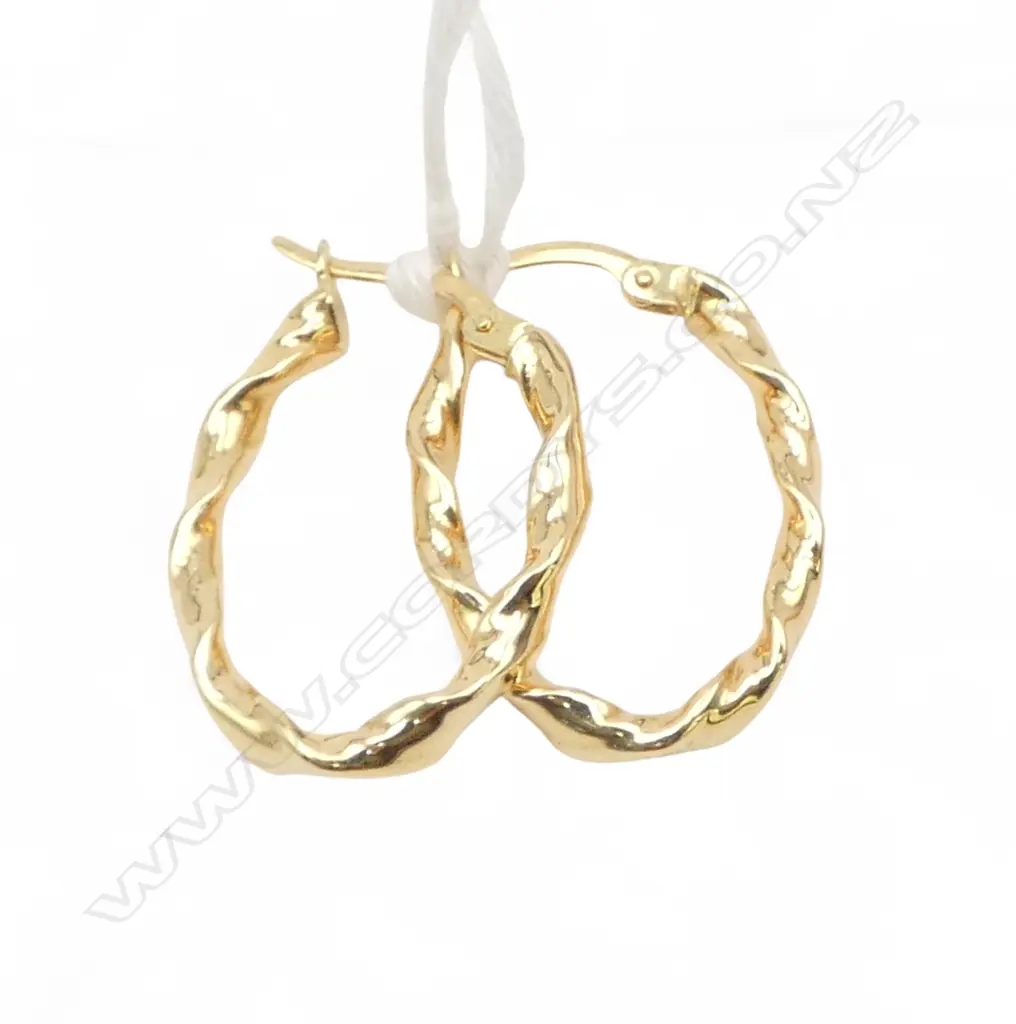 18CT GOLD HOOP EARRINGS 2.18gms Image 1++