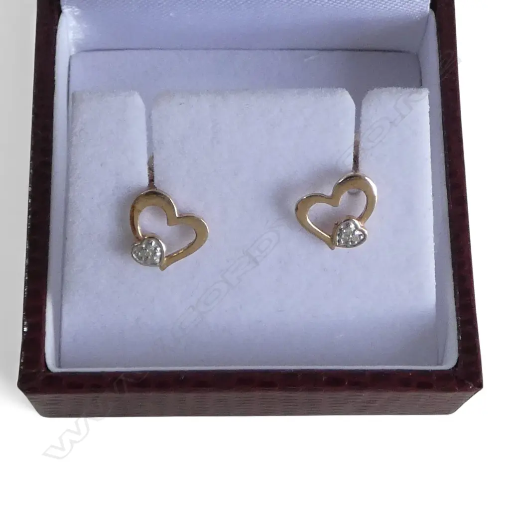 PR 9ct  HEART EARRINGS, 0.69gm Image 1++