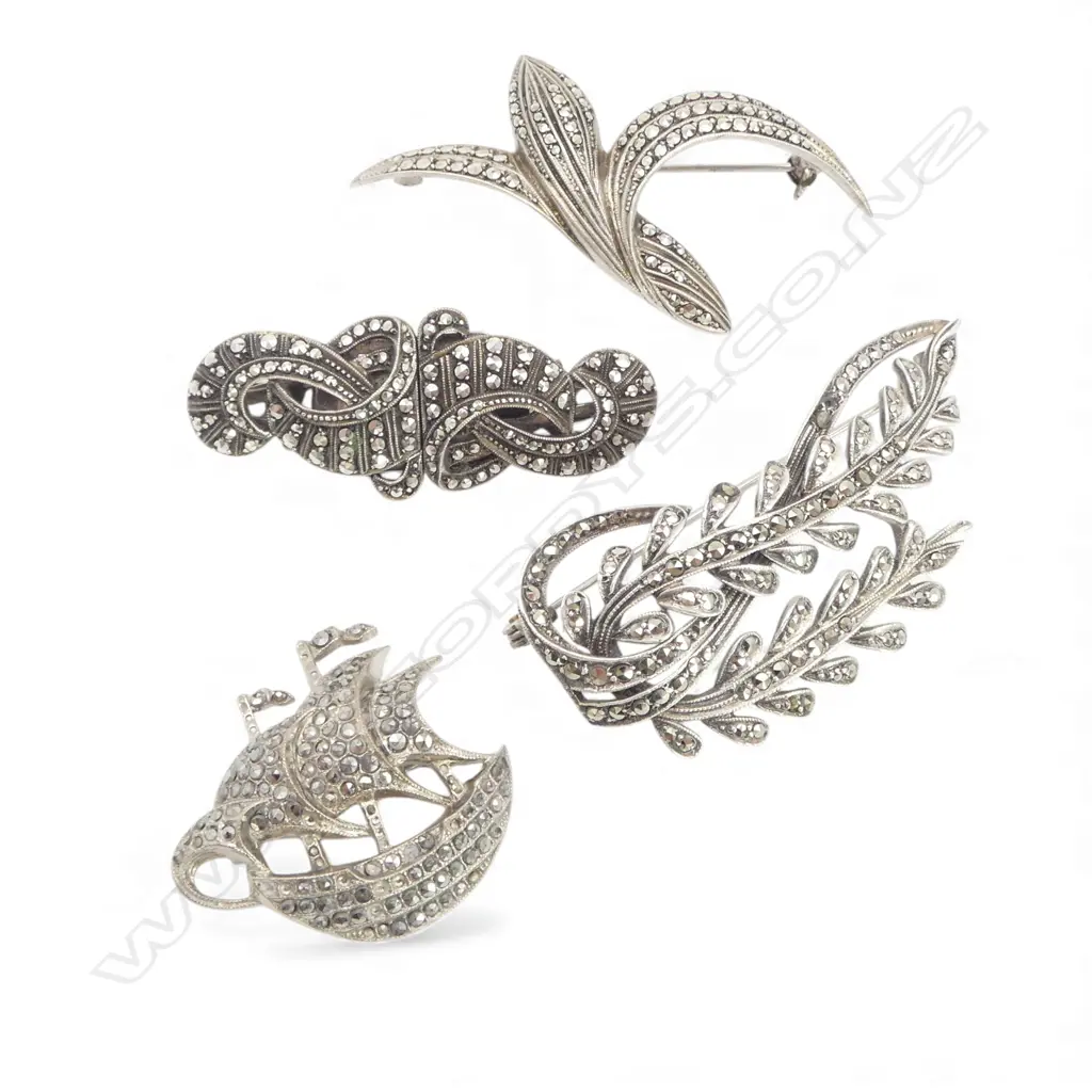 4 VINTAGE MARCASITE BROOCHES:  3 silver Image 1++