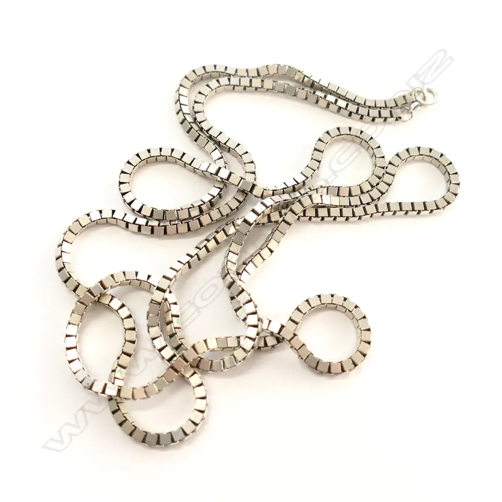 LONG SILVER BOX LINK CHAIN 31gm Image 1++