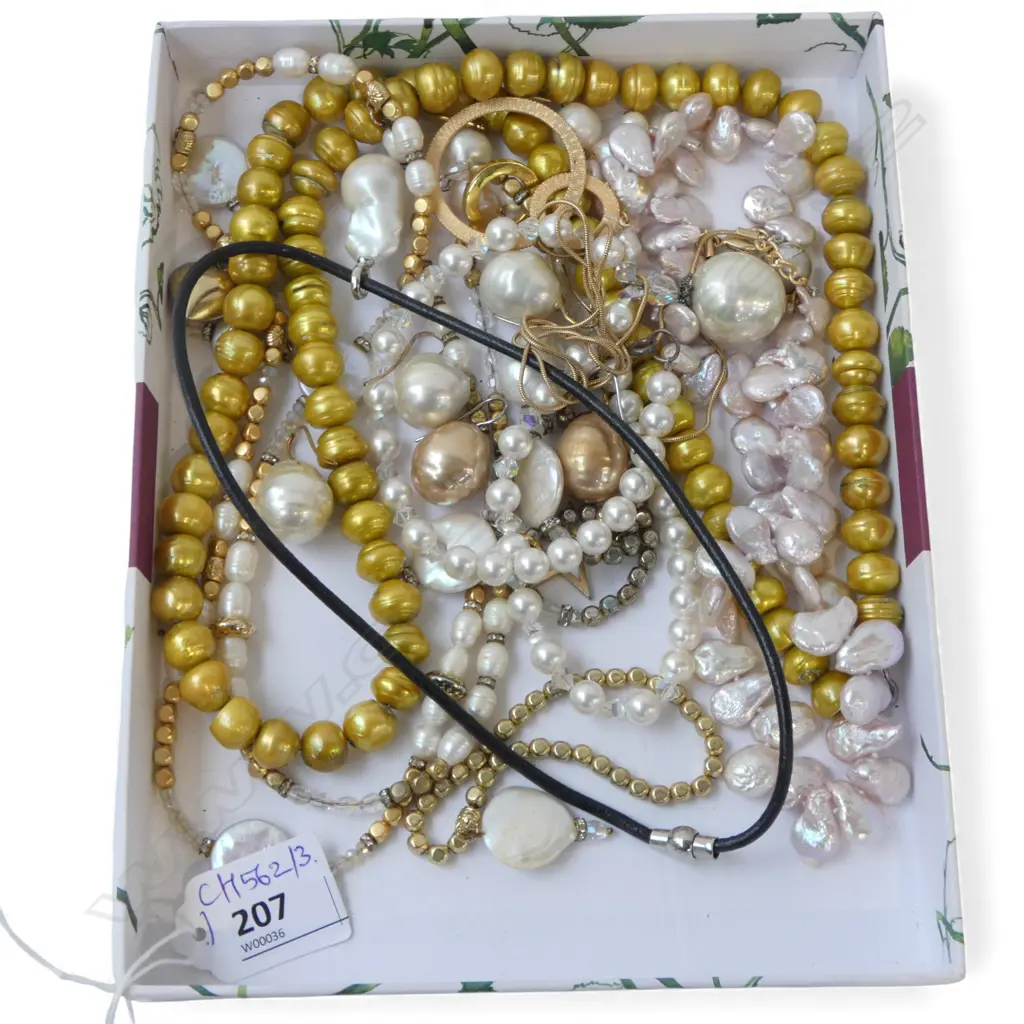 ASST. PEARL JEWELLERY Image 1++