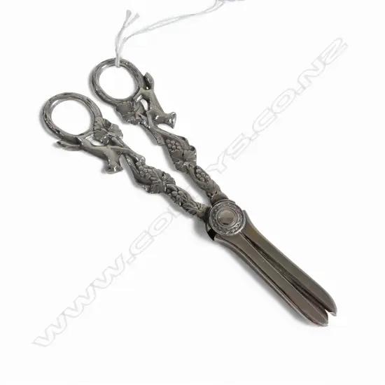 PAIR LONDON 1965 STG SILVER GRAPE SCISSORS. cast fox & grape handles. 129gms