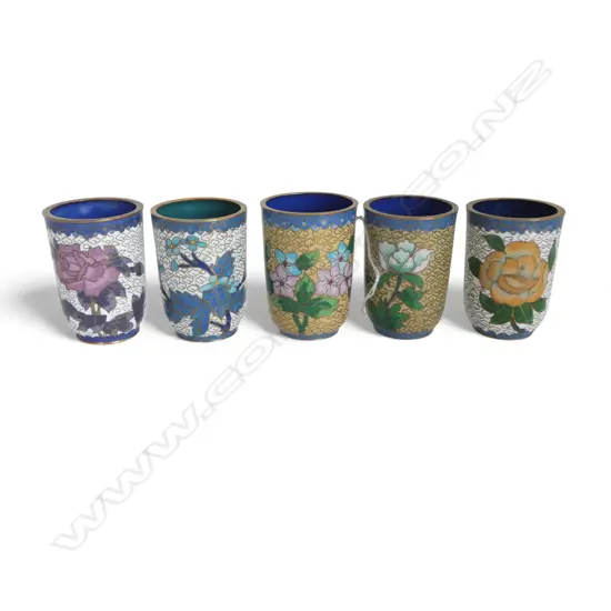 5 CHINESE CLOISONE BEAKERS H70MM