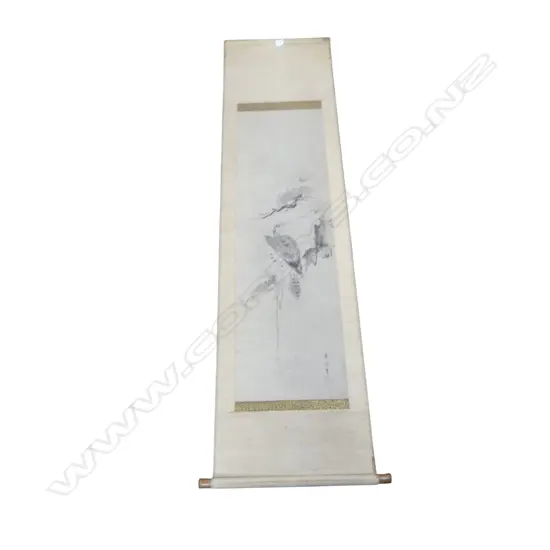 SIGNED ANTIQUE ORIENTAL SCROLL THE EAGLE HAS LANDED L1900 W500MM