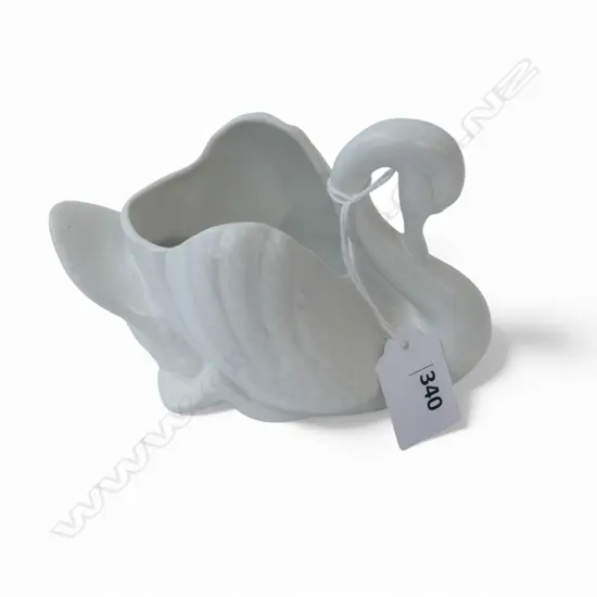 SMALL CROWN LYNN  WHITE SWAN 2065 L150mm