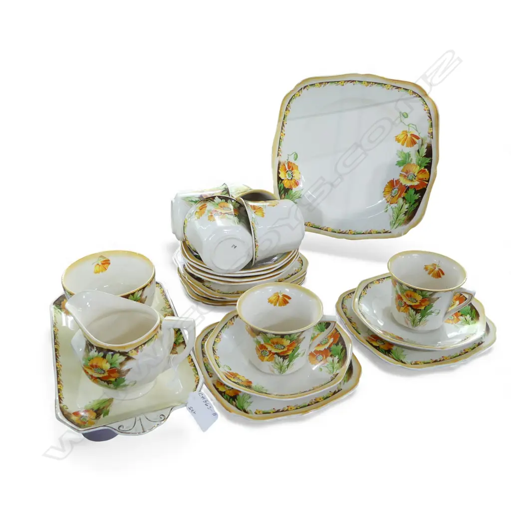 H&K TUNSTALL ENGLISH CHINA TEA SET, 6 PLACE SETTING Image 1++