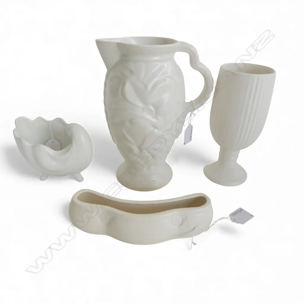 4 WHITE CHINA  MID CENTURY PCS JUG H220MM BEAKER H190 SHELL VASE & ANOTHER L180MM Image 1++