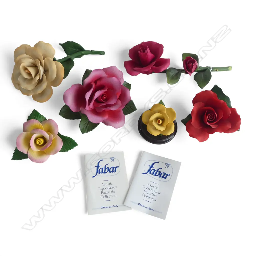 7 ITALIAN CAPODIMONTE PORCELAIN FLOWERS various sizes Image 1++