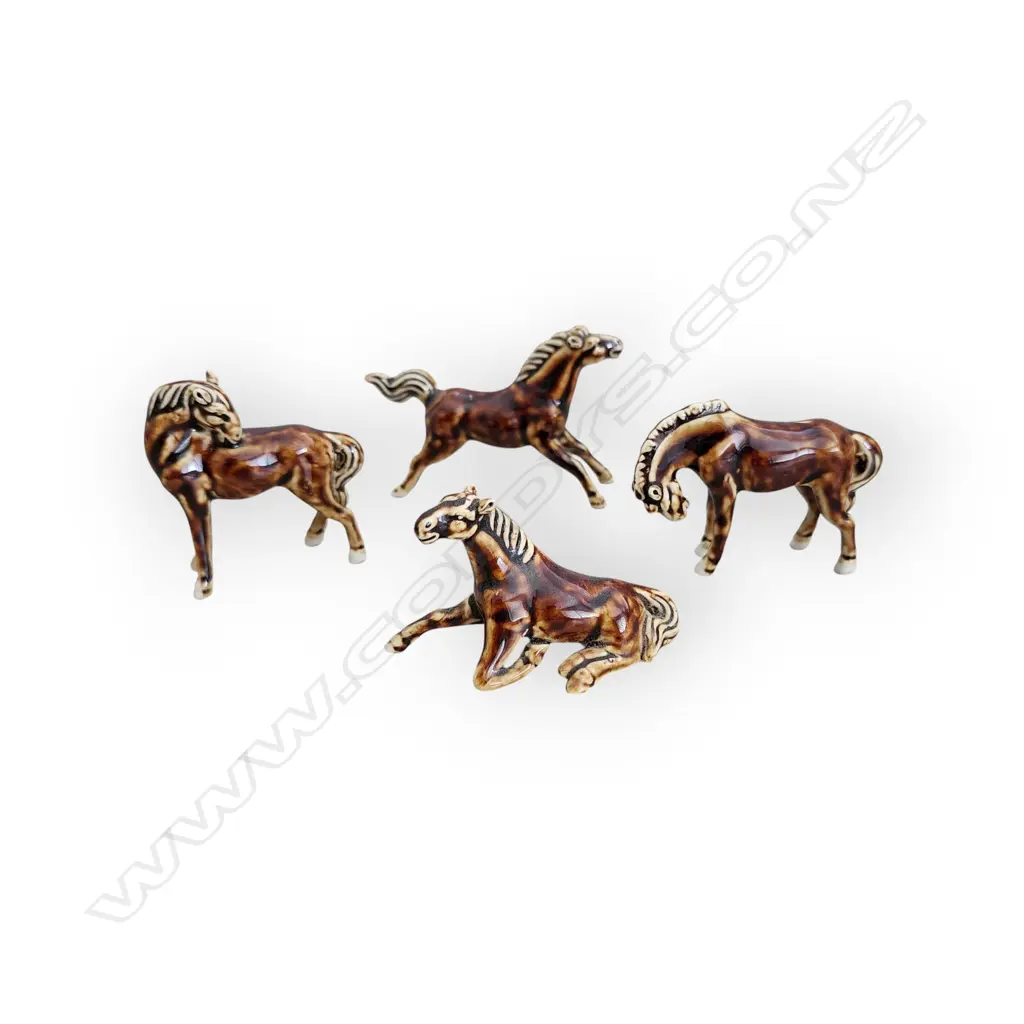 5 VINTAGE CHINESE SWATOW STYLE MINIATURE HORSES CERAMIC PORCELAIN BROWN GLAZE Image 1++