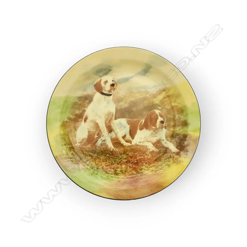 ROYAL DOULTON PLATE FEATURING TWO POINTER DOGS Image 1++